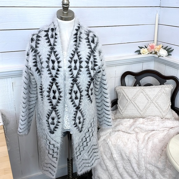 Absolutely Famous furry open front southwest boho cardigan- stains - Picture 1 of 4